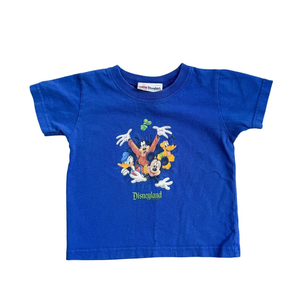 Vtg 2002 Mickey and Friends Front and Back Disneyland Tshirt